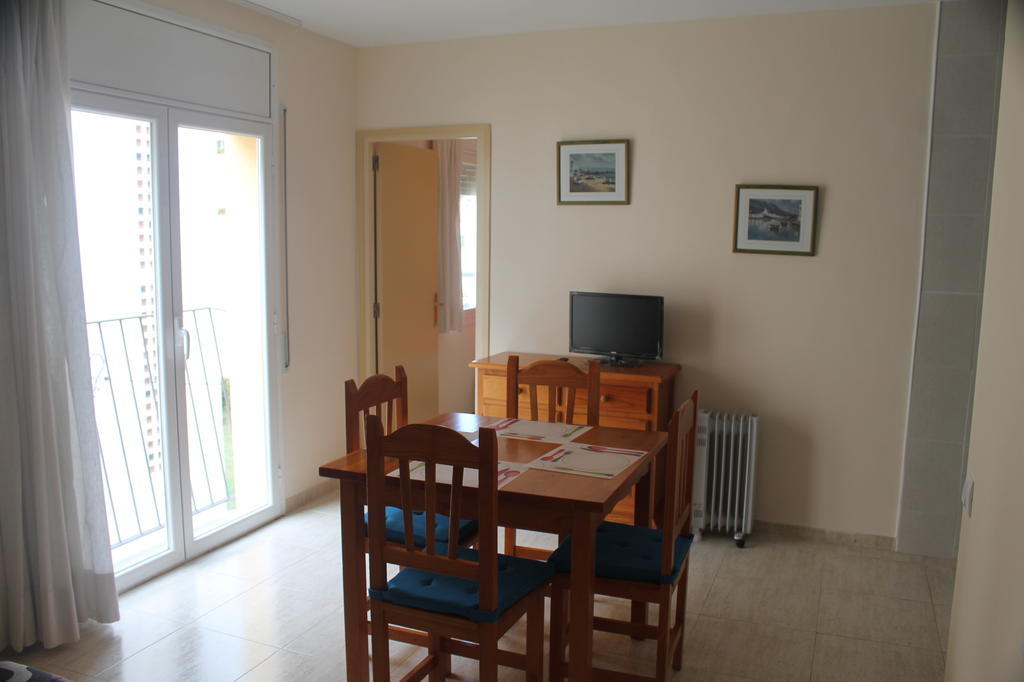 Apartaments Can Claudi Тосса-де-Мар Номер фото
